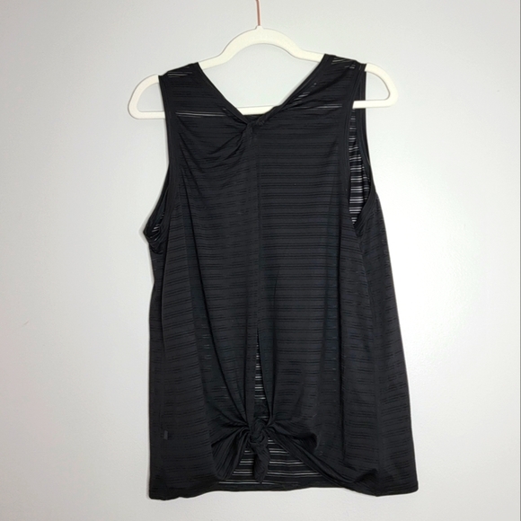 Lululemon Tank - Picture 1 of 8
